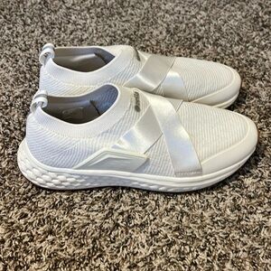 Zella used slip on sneakers!